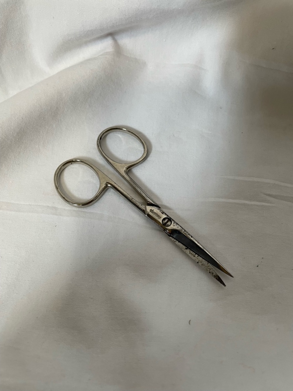 Stainless Steel Precision Cuticle Scissors - Silver